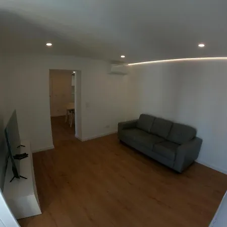 Lisbon, Renovated T2 Near Rossio شقة *